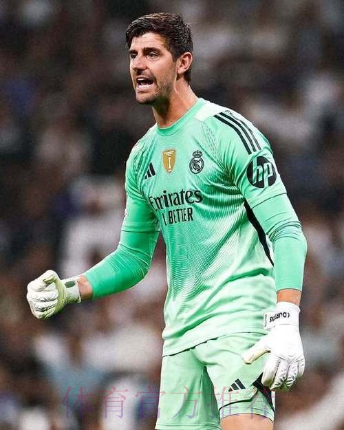 库尔图瓦：从未和巴萨达协议 我梦想是效力皇马